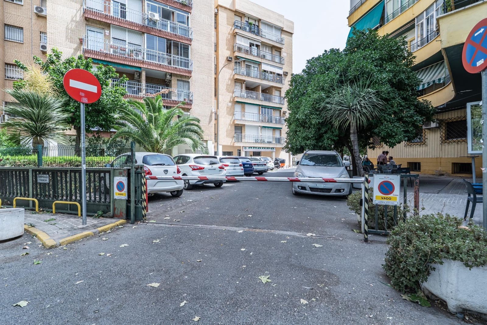 2 bedroom Flat for rent in Seville city with garage - € 1,500 (Ref: 9977418)