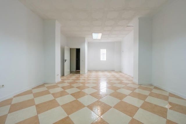 Local Commercial à vendre à Pilas avec garage - 170 000 € (Ref: 9985067)