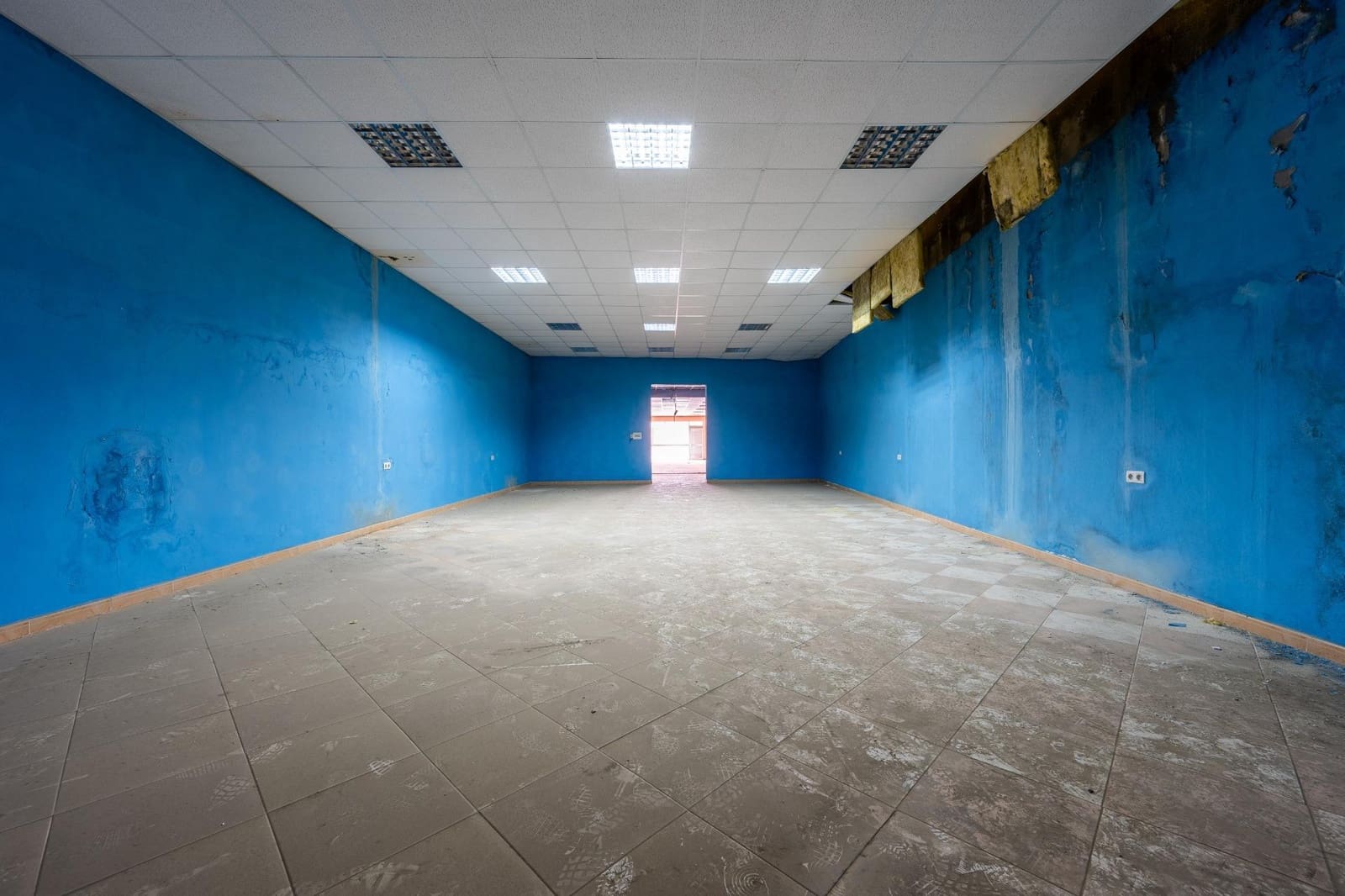 Erhverv til salg i Pilas med garage - € 170.000 (Ref: 9985067)