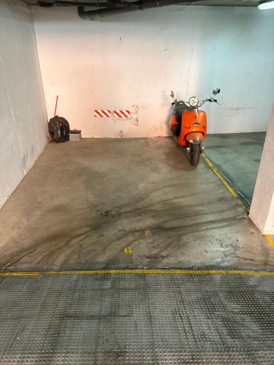 Garagem para venda em Sevilha cidade - 70 000 € (Ref: 9986955)