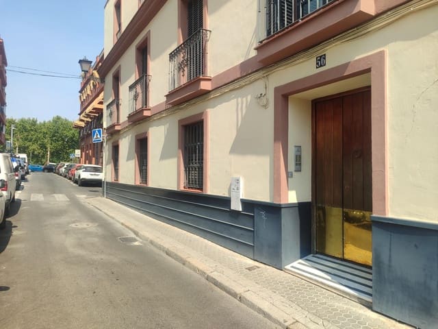 Garage zu verkaufen in Sevilla Stadt - 60.000 € (Ref: 9986955)