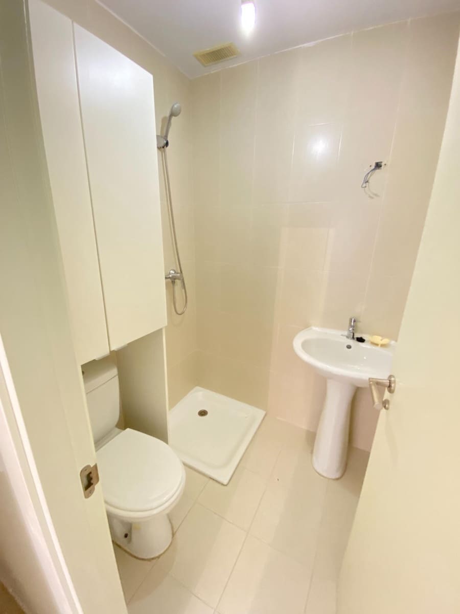 Appartement de 3 chambres à louer à Seville ville avec garage - 900 € (Ref: 9995813)
