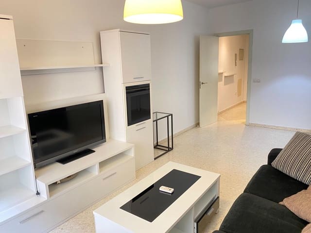 Appartement de 3 chambres à louer à Bellavista, Séville ville avec garage - 900 € (Ref: 9995813)