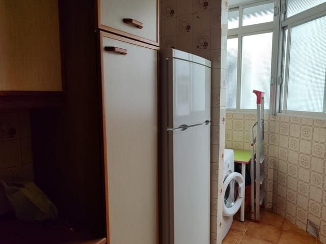 3 Zimmer Wohnung zu vermieten in Nervión, Sevilla Stadt - 1.100 € (Ref: 9999674)