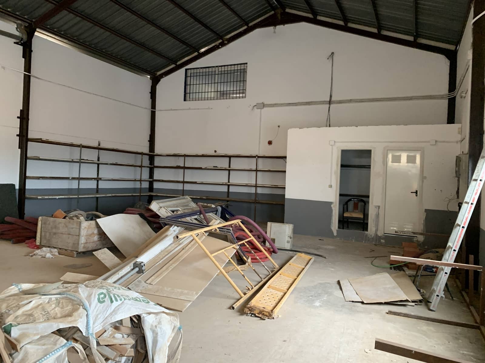 3 bedroom Commercial for sale in Murcia city with garage - € 380,000 (Ref: 9579026)