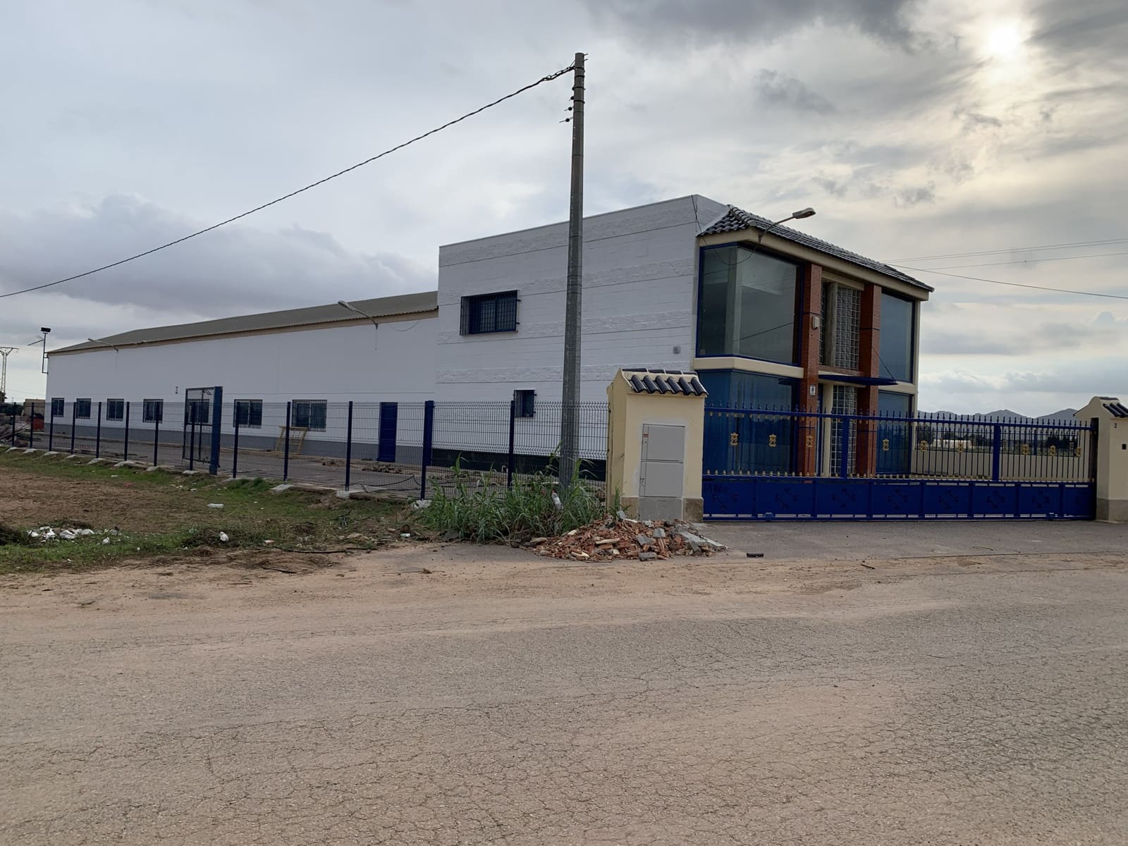 3 bedroom Commercial for sale in Murcia city with garage - € 380,000 (Ref: 9579026)