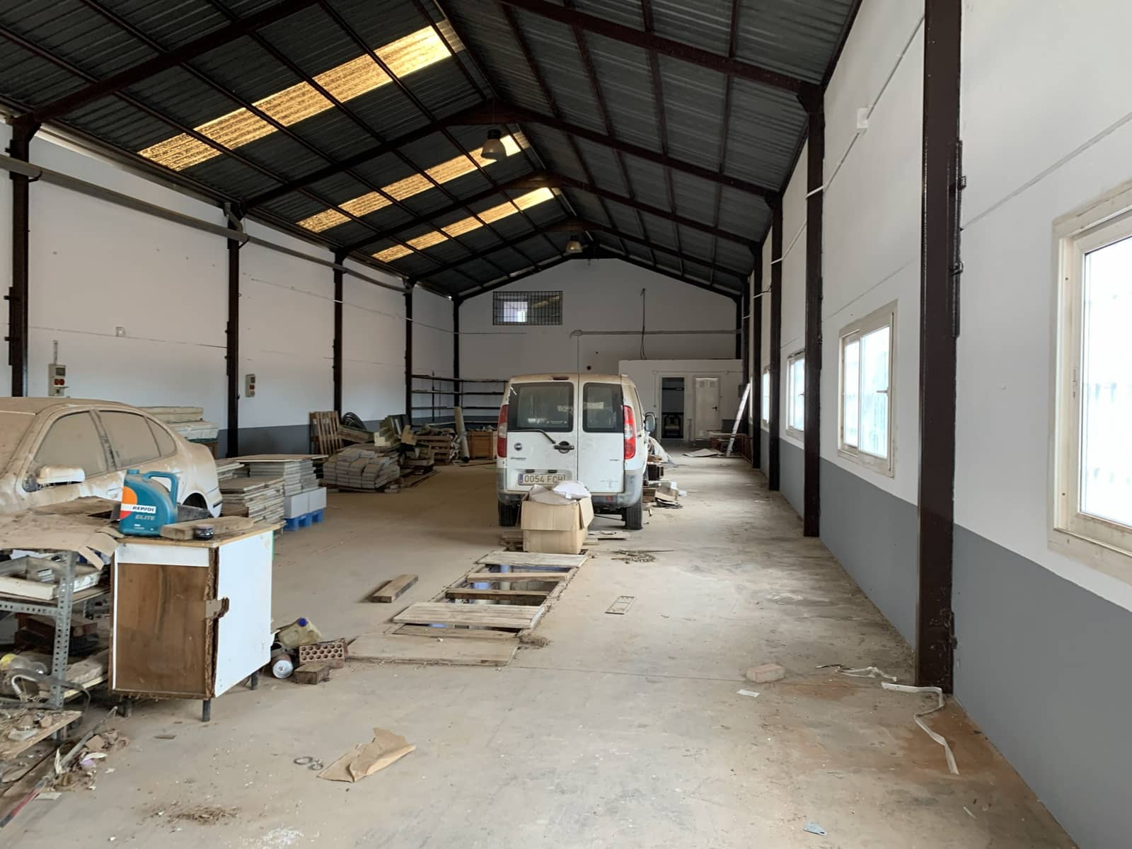 3 bedroom Commercial for sale in Murcia city with garage - € 380,000 (Ref: 9579026)