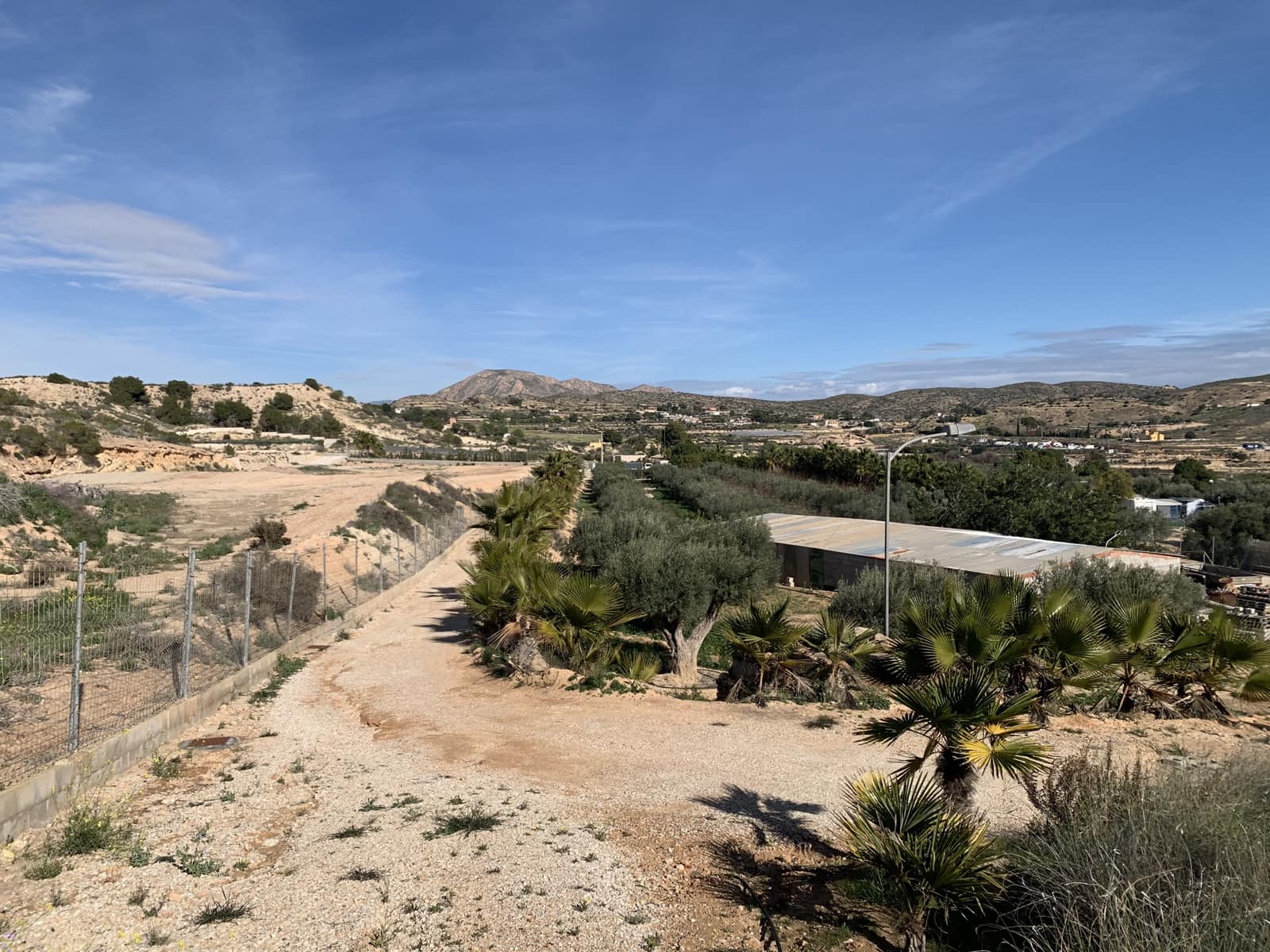 2 makuuhuone Maalaistalo myytävänä paikassa Torrellano mukana 
autotalli - 320 000 € (Ref: 9609537)