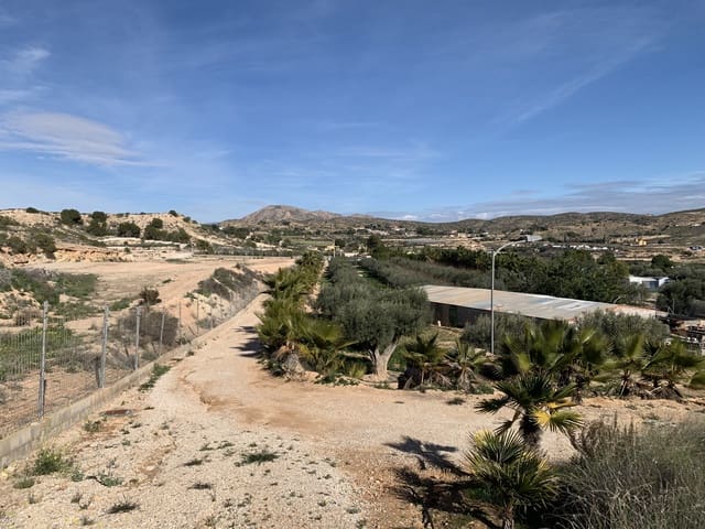 2 makuuhuone Maalaistalo myytävänä paikassa Torrellano, Elche / Elx mukana 
autotalli - 320 000 € (Ref: 9609537)