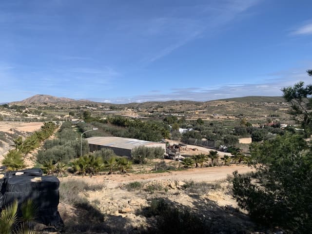 2 makuuhuone Maalaistalo myytävänä paikassa Torrellano, Elche / Elx mukana 
autotalli - 320 000 € (Ref: 9609537)