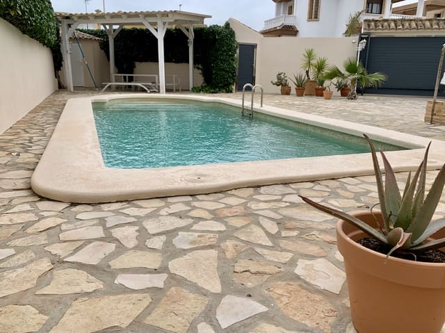 2 camera da letto Villa in vendita in Las Lomas de Rame - Bahía Bella, Los Alcázares con piscina garage - 299.000 € (Rif: 9645767)