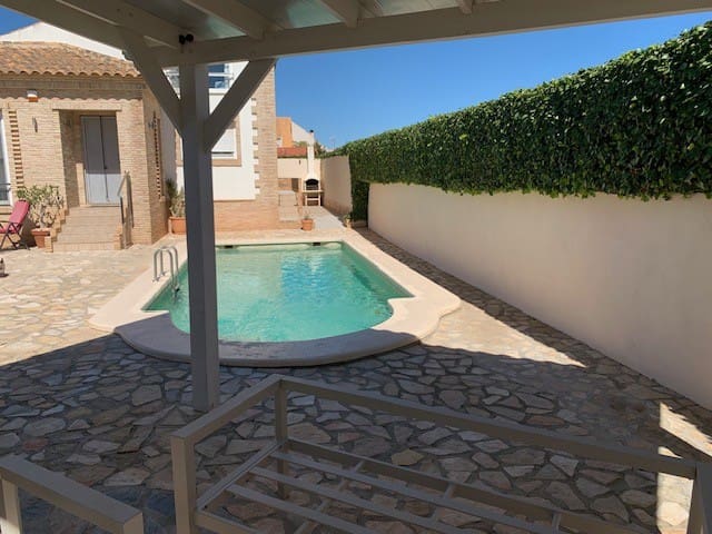2 bedroom Villa for sale in Los Alcazares with pool garage - € 289,000 (Ref: 9645767)