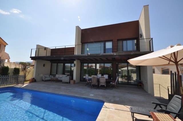 4 soveværelse Byhus til salg i Miami Playa / Miami Platja, Mont-roig del Camp med swimmingpool garage - € 690.000 (Ref: 10104351)
