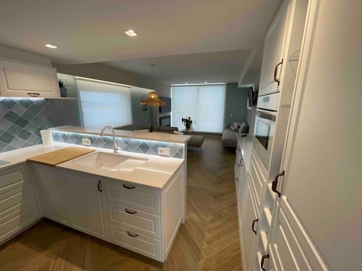 2 camera da letto Appartamento sulla Spiaggia in vendita in Salou con garage - 560.000 € (Rif: 9946677)