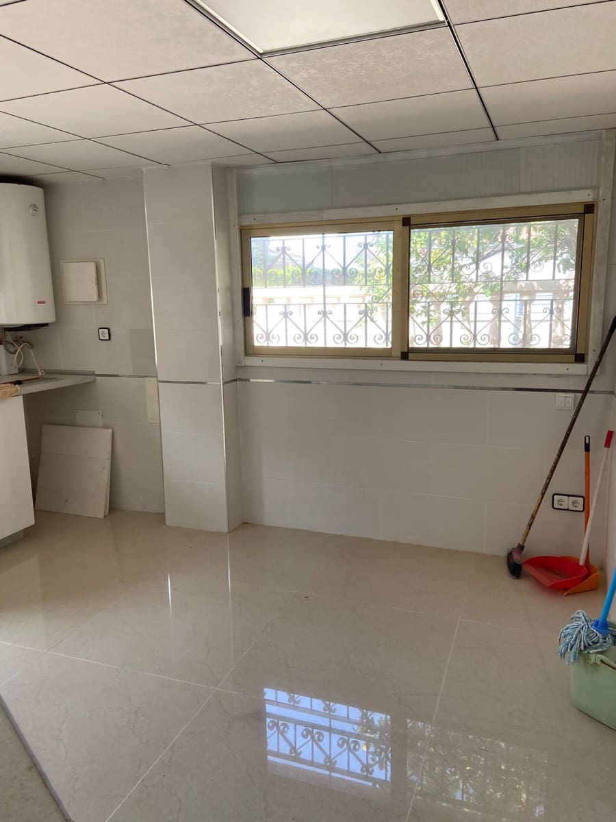 4 makuuhuone Omakotitalo myytävänä paikassa Cambrils - 510 000 € (Ref: 9946684)