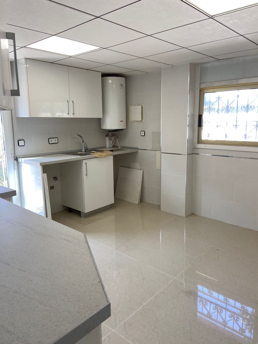 4 makuuhuone Omakotitalo myytävänä paikassa Cambrils - 510 000 € (Ref: 9946684)