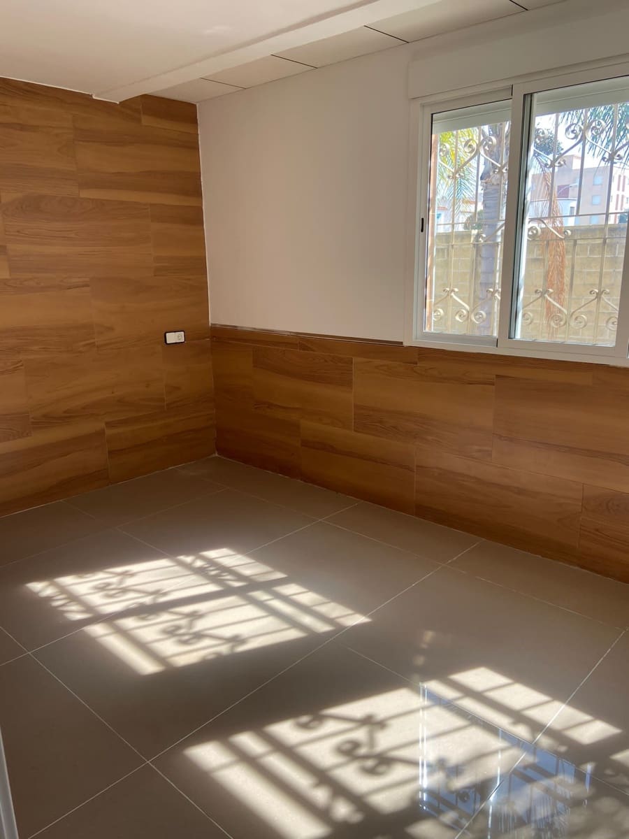 4 makuuhuone Omakotitalo myytävänä paikassa Cambrils - 510 000 € (Ref: 9946684)