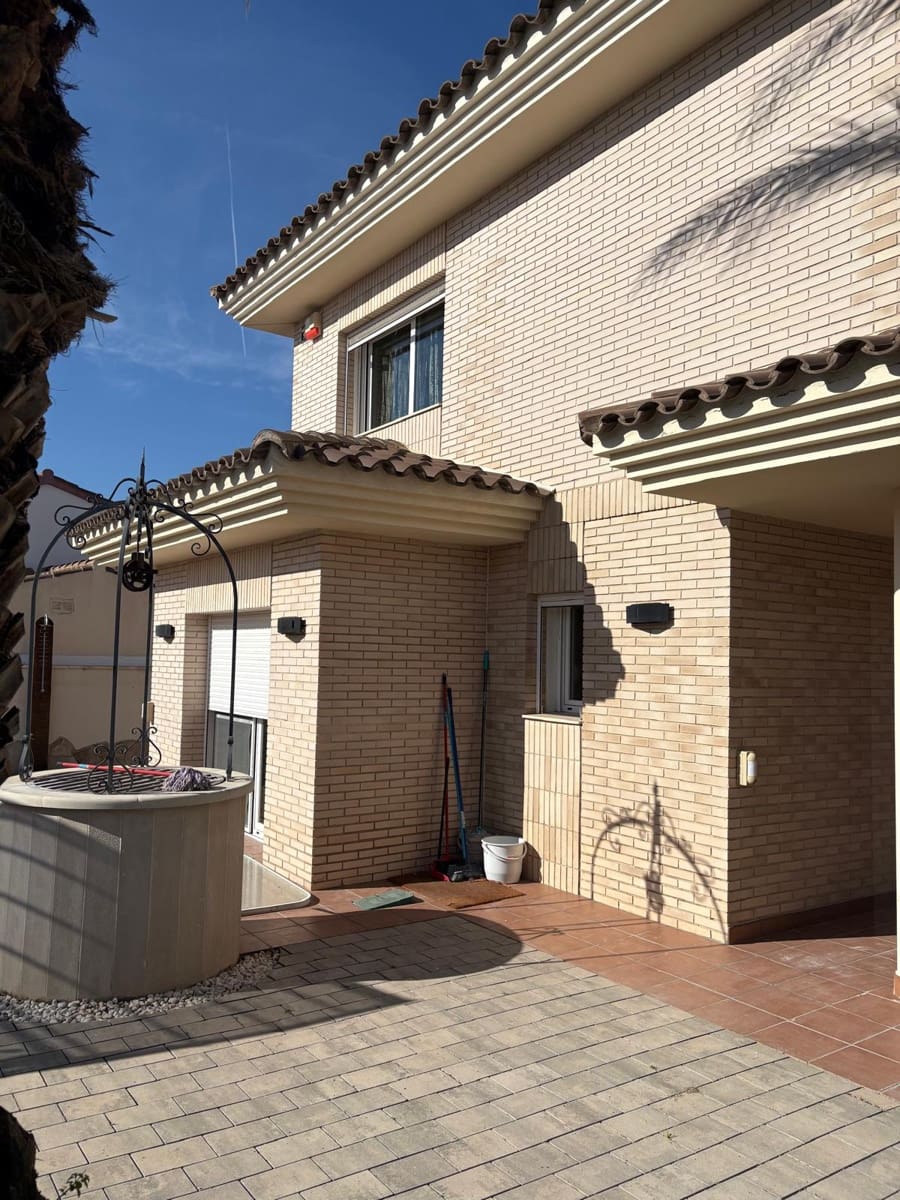 4 Zimmer Haus zu verkaufen in Cambrils mit Pool Garage - 1.300.000 € (Ref: 9946697)