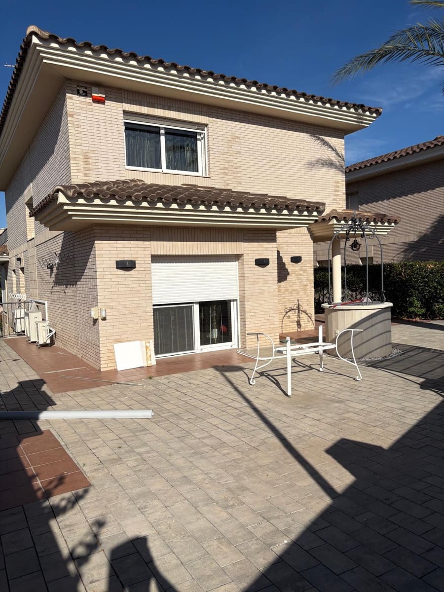 4 Zimmer Haus zu verkaufen in Cambrils mit Pool Garage - 1.300.000 € (Ref: 9946697)