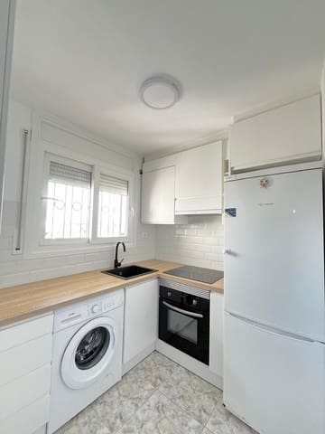 2 soverom Leilighet til salgs i Salou - € 180 000 (Ref: 9946700)