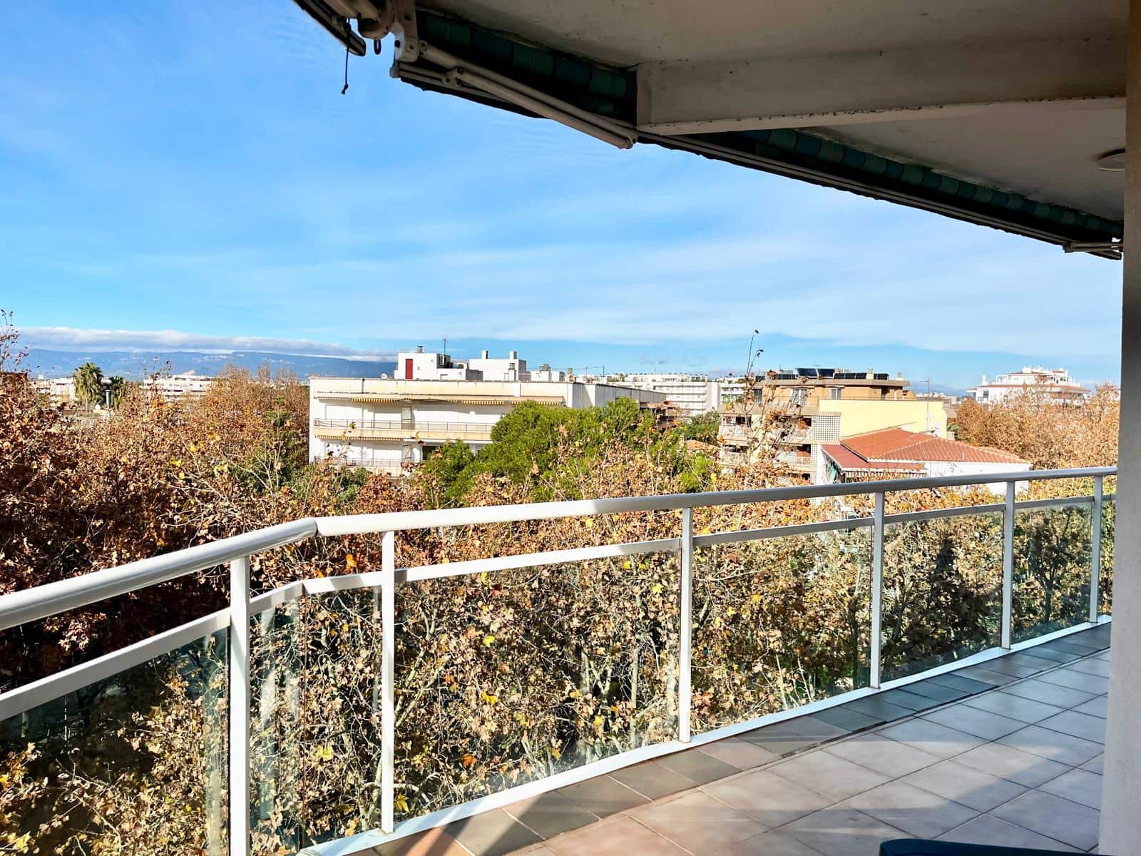 2 soverom Leilighet til salgs i Salou - € 180 000 (Ref: 9946700)