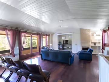 10 soveværelse Byhus til salg i Barcelona by med swimmingpool - € 1.500.000 (Ref: 9946703)