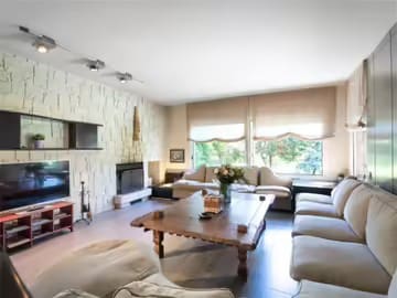 10 soveværelse Byhus til salg i Sant Antoni, Barcelona by med swimmingpool - € 1.500.000 (Ref: 9946703)