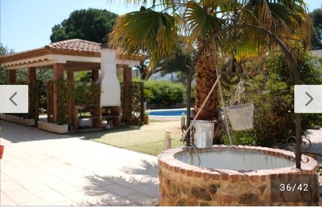 6 chambre Maison de Ville à vendre à Vilafortuny, Cambrils avec piscine - 145 000 € (Ref: 9946709)