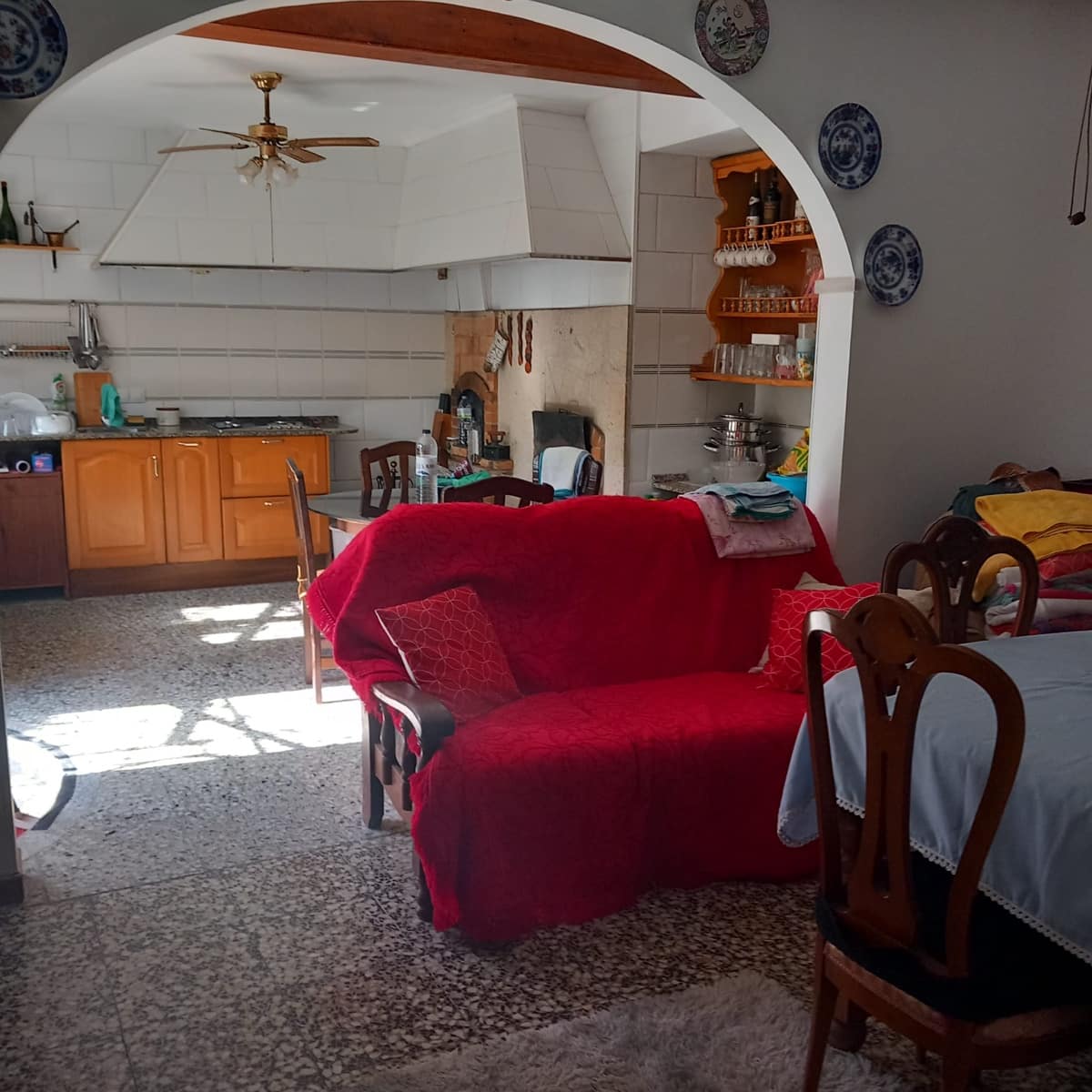 4 slaapkamer Finca/Landhuis te koop in Mont-roig del Camp - € 200.000 (Ref: 9997557)
