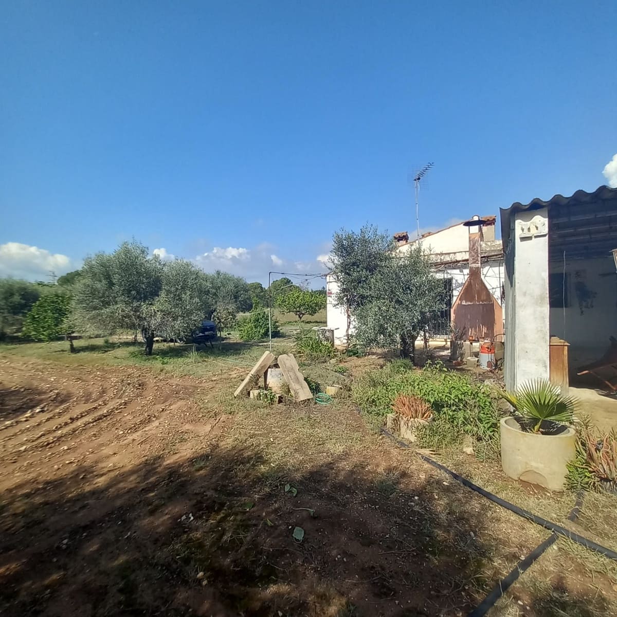 4 slaapkamer Finca/Landhuis te koop in Mont-roig del Camp - € 200.000 (Ref: 9997557)