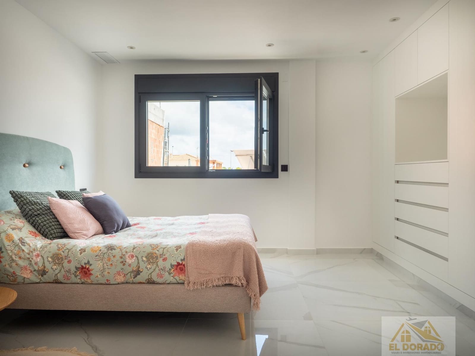 Pareado de 3 habitaciones en San Pedro del Pinatar en venta con piscina garaje - 489.000 € (Ref: 10167547)