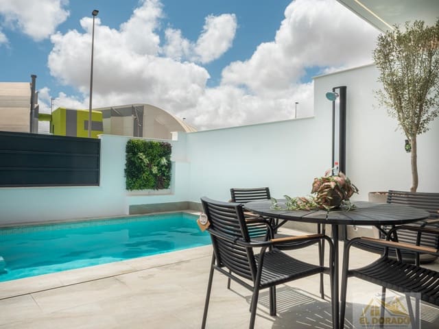3 soverom Kjedet enebolig til salgs i San Pedro del Pinatar ciudad, San Pedro del Pinatar med svømmebasseng garasje - € 489 000 (Ref: 10167547)