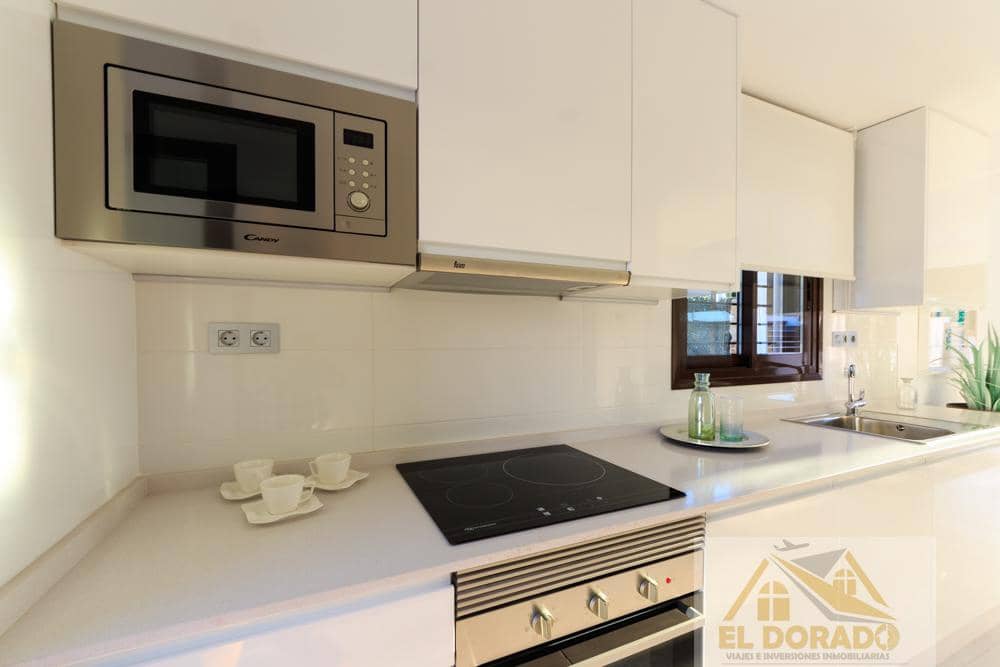 3 sypialnia Apartament na sprzedaż w Pilar de la Horadada z basenem garażem - 325 000 € (Ref: 7412260)