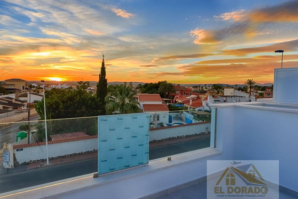 3 sypialnia Apartament na sprzedaż w Pilar de la Horadada z basenem garażem - 325 000 € (Ref: 7412260)