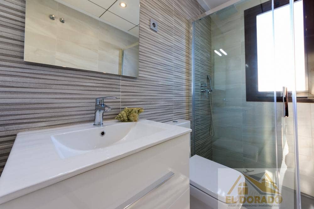 3 sypialnia Apartament na sprzedaż w Pilar de la Horadada z basenem garażem - 325 000 € (Ref: 7412260)