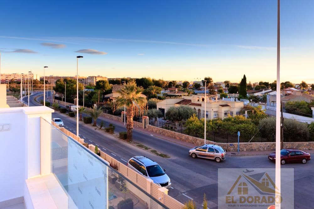 3 sypialnia Apartament na sprzedaż w Pilar de la Horadada z basenem garażem - 325 000 € (Ref: 7412260)