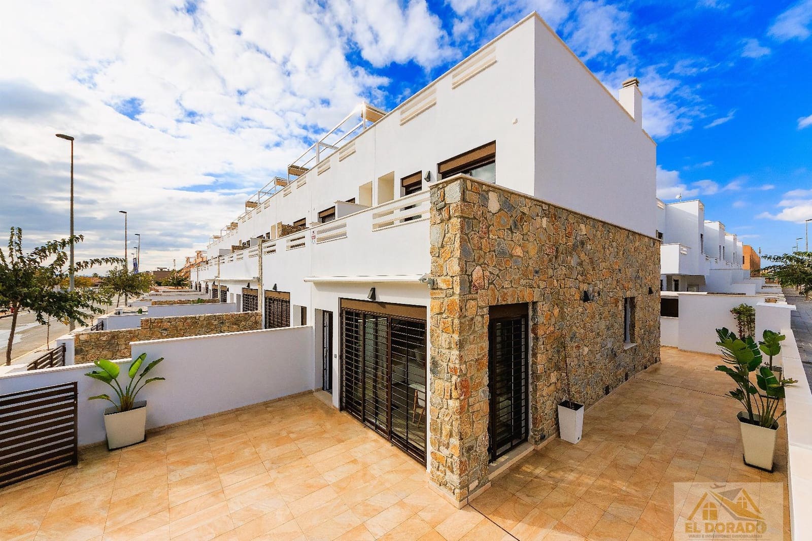 3 sypialnia Apartament na sprzedaż w Pilar de la Horadada z basenem garażem - 325 000 € (Ref: 7412260)