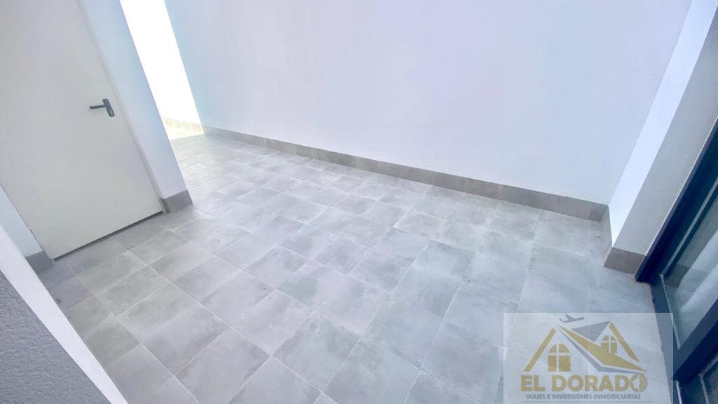 3 bedroom Villa for sale in Roldan with pool garage - € 368,500 (Ref: 7412261)