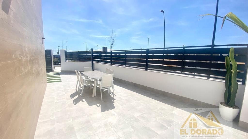 3 bedroom Villa for sale in Roldan with pool garage - € 368,500 (Ref: 7412261)