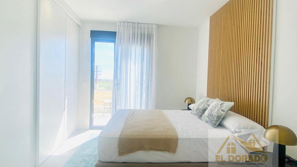 3 bedroom Villa for sale in Roldan with pool garage - € 368,500 (Ref: 7412261)