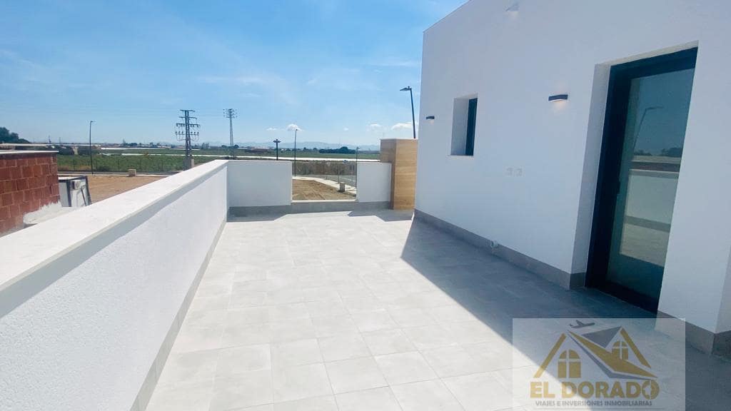 3 bedroom Villa for sale in Roldan with pool garage - € 368,500 (Ref: 7412261)