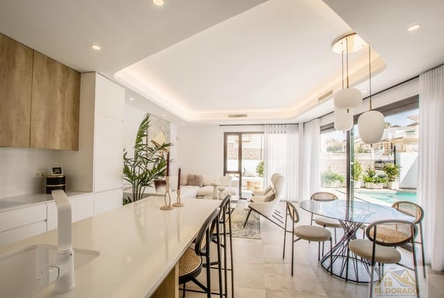 3 quarto Moradia para venda em La Florida, Orihuela com piscina garagem - 569 000 € (Ref: 7463174)