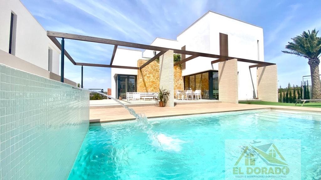 5 bedroom Villa for sale in Orihuela with pool garage - € 1,350,000 (Ref: 7536735)