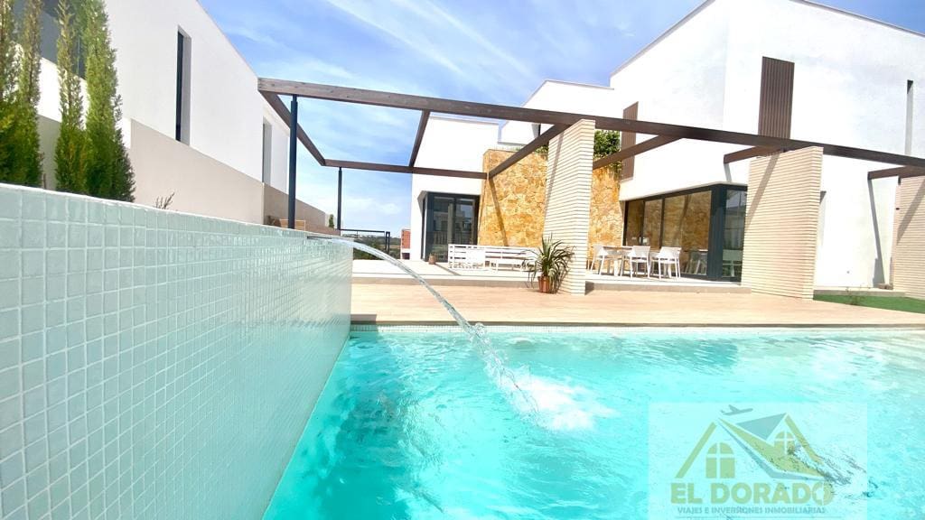 5 bedroom Villa for sale in Orihuela with pool garage - € 1,350,000 (Ref: 7536735)