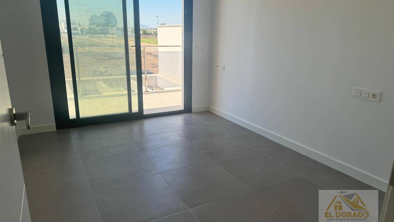 4 soverom Villa til salgs i Santiago de la Ribera med svømmebasseng garasje - € 395 000 (Ref: 8681598)