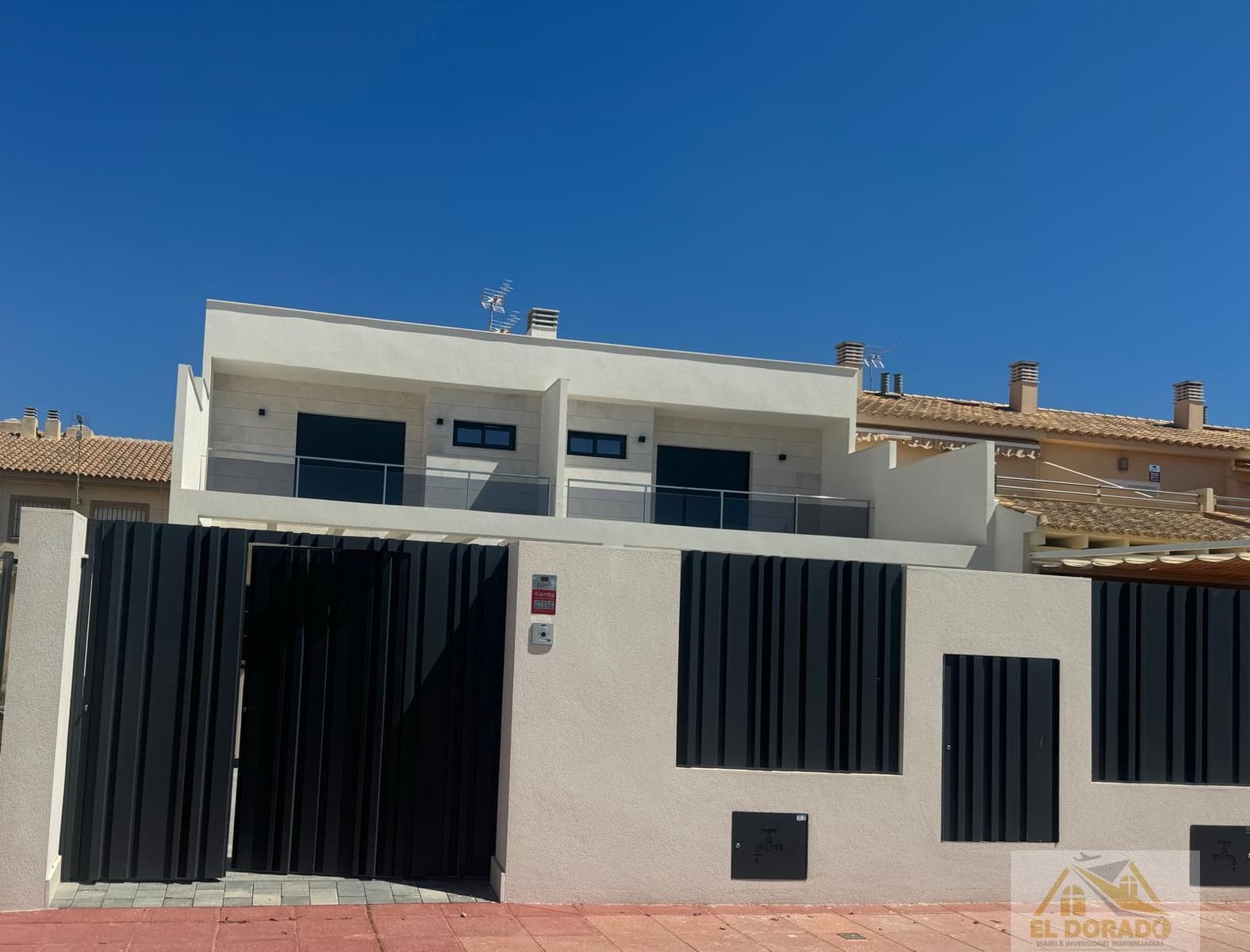 4 soverom Villa til salgs i Santiago de la Ribera med svømmebasseng garasje - € 395 000 (Ref: 8681598)