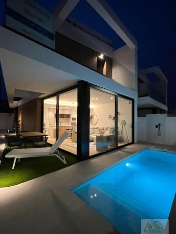 3 chambre Villa/Maison à vendre à Torre de la Horadada, Pilar de la Horadada avec piscine - 749 000 € (Ref: 8840624)