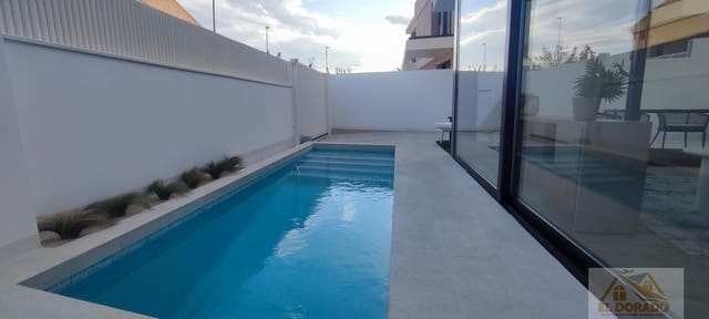 3 chambre Villa/Maison à vendre à Torre de la Horadada, Pilar de la Horadada avec piscine - 749 000 € (Ref: 8840624)