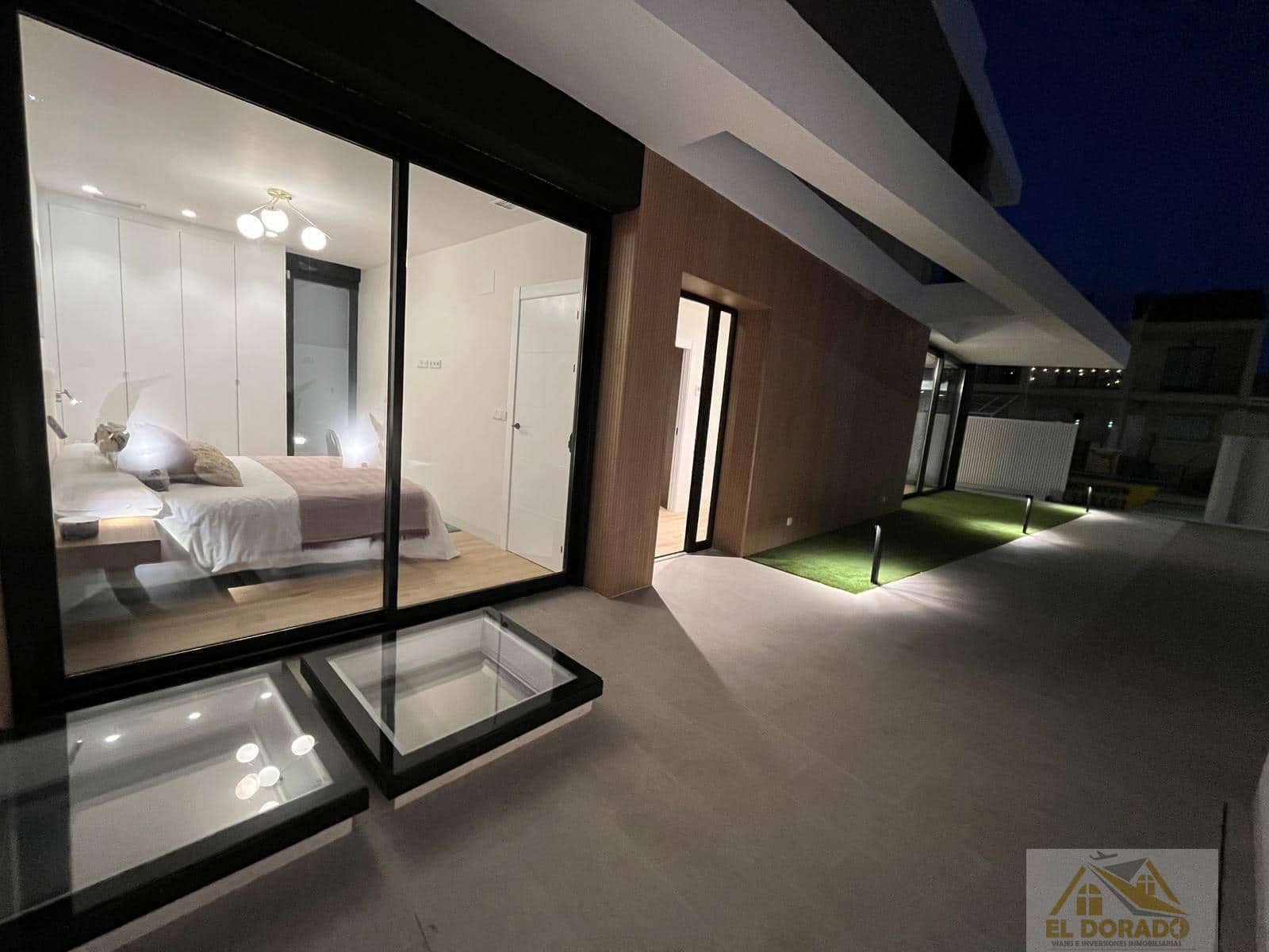 3 soverom Villa til salgs i Torre de la Horadada med svømmebasseng - € 749 000 (Ref: 8840624)