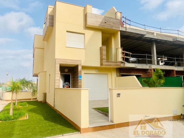 3 makuuhuone Huoneisto myytävänä paikassa La Manga del Mar Menor mukana uima-altaan 
autotalli - 270 631 € (Ref: 8978836)